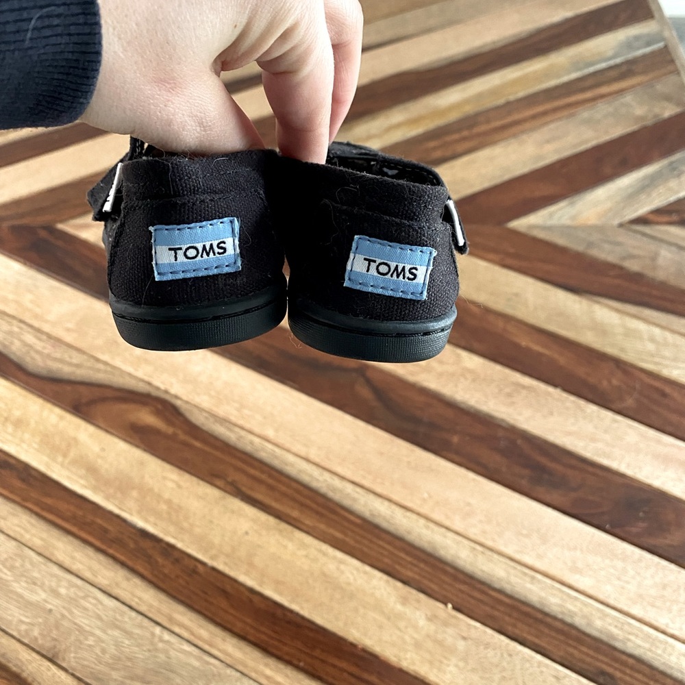 Toddler Toms